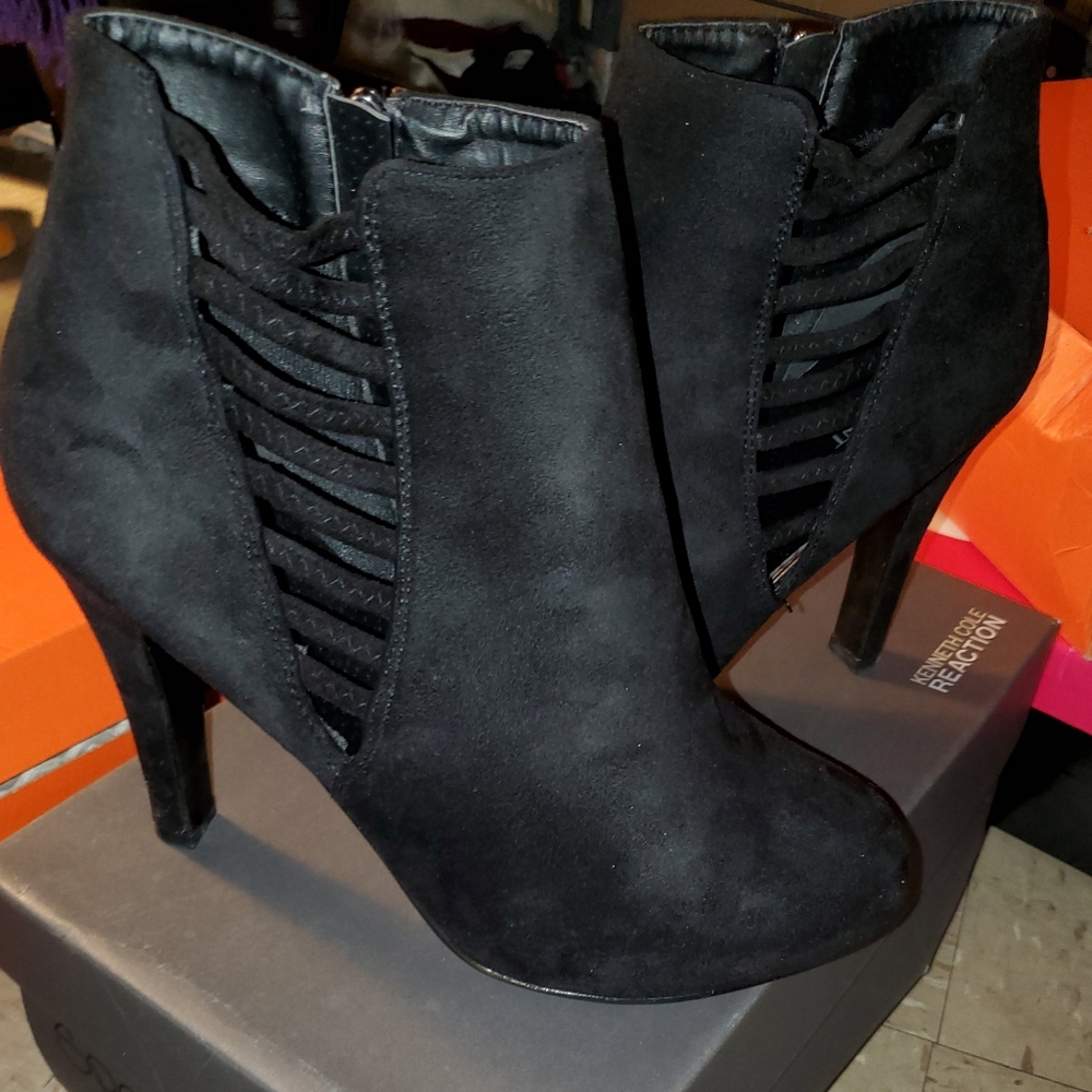 Booties - Picture 2 of 3
